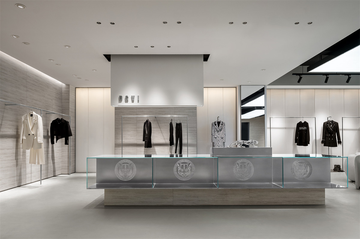 Fashion Clothing Store Interior | Display Furniture Custom Fashion Clothing Store Interior | Display Furniture Custom